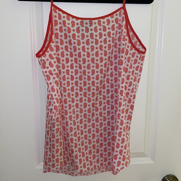 Ann Taylor sleeveless blouse. - Picture 3 of 3